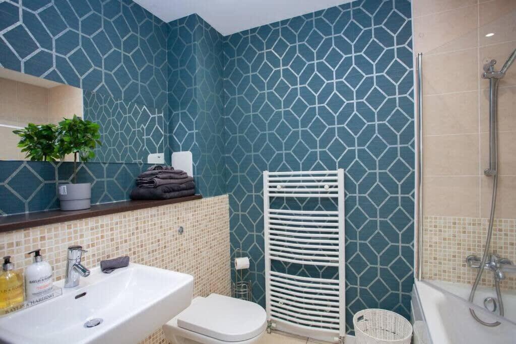 1 Bedroom Apartment In Very Central Location Glasgow Dış mekan fotoğraf